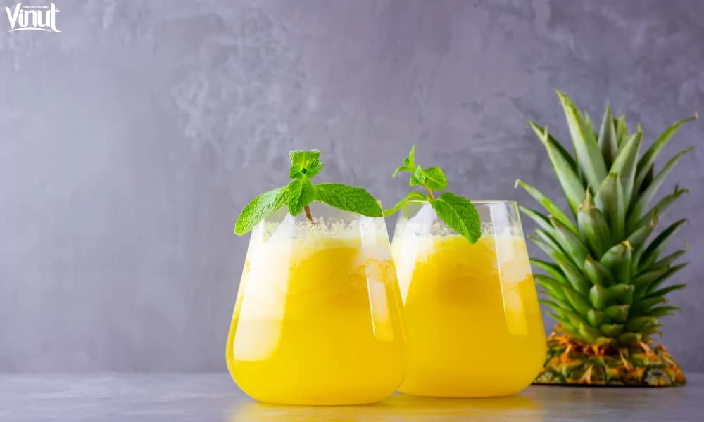 Pineapple Juice: Unlock the Refreshing Benefits