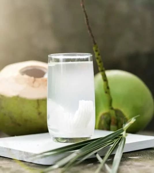 5 Incredible Health Benefits of Coconut Water