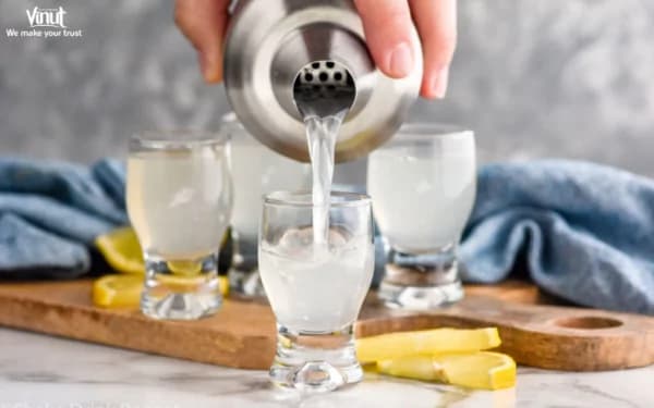 White Tea Shot: A Delightful Cocktail