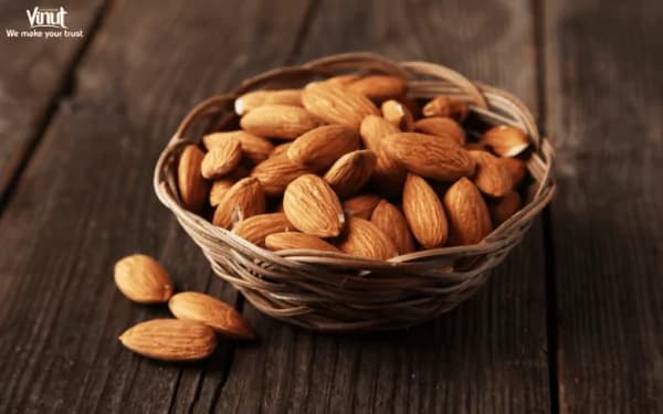 Almonds: 5 Valuable Benefits for Your Health