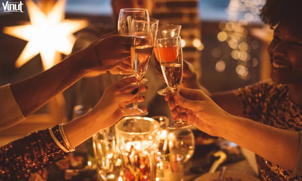 The Top 7 Drinks for New Year: Sip, Savor, and Celebrate