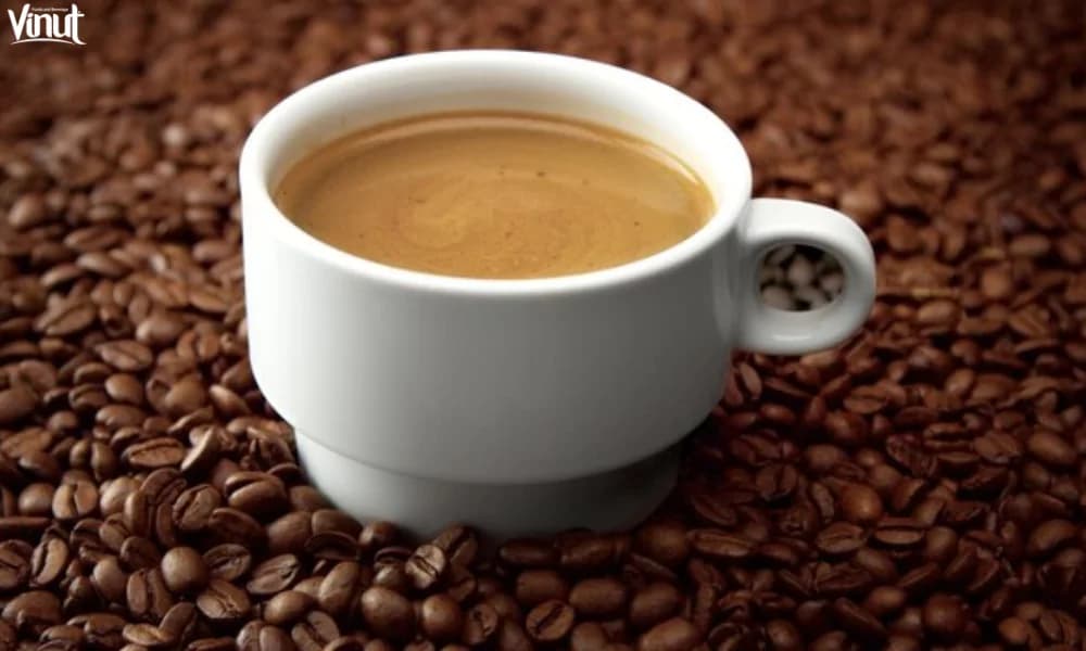 Espresso vs Cappuccino: Comparison of Two Italian Coffee Classics
