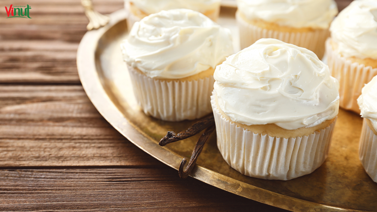 VINUT_Vanilla Cupcakes