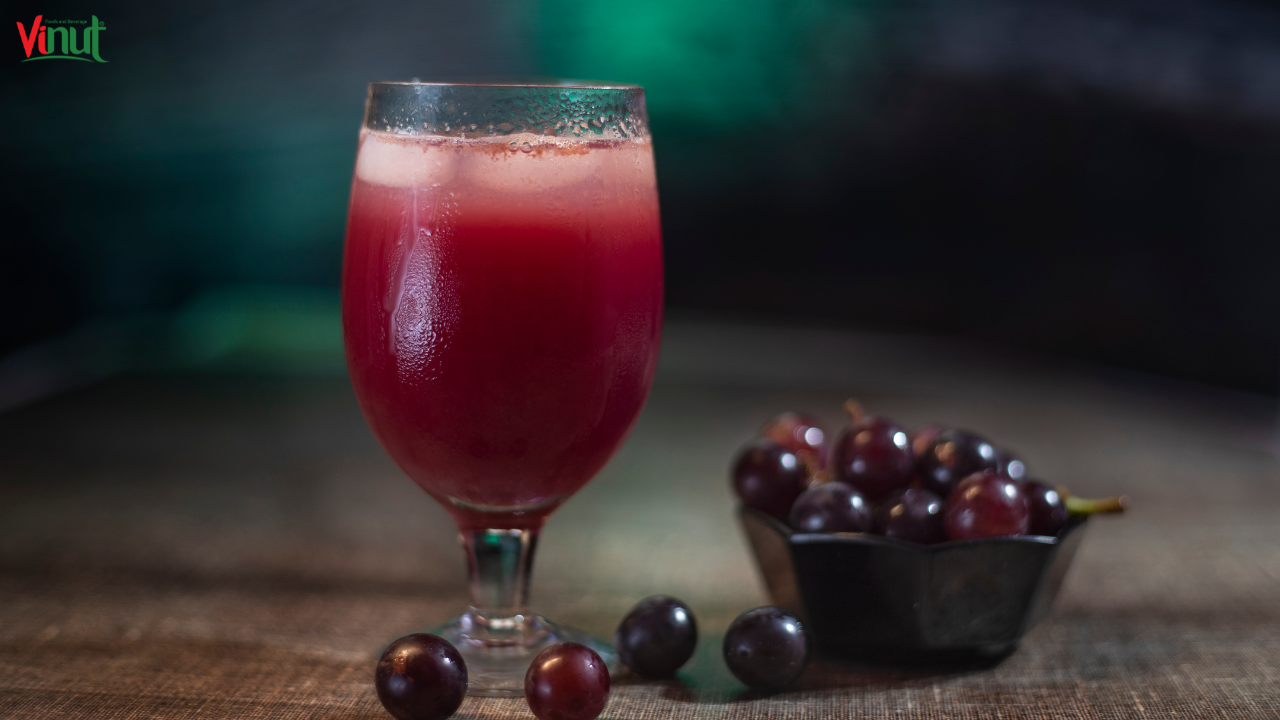 VINUT_Health Benefits of Red Grape Juice