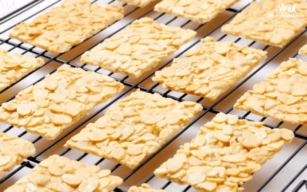 VINUT_Almond Cake VINUT_Almond Cake
