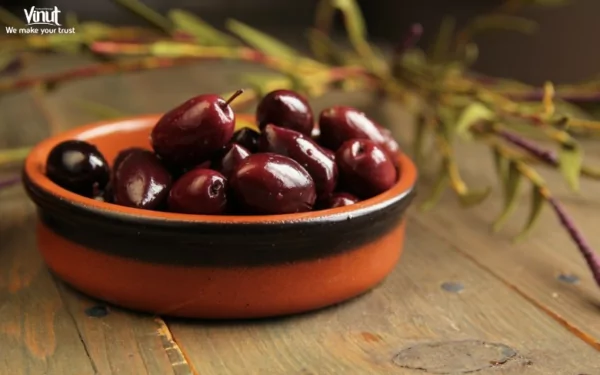 VINUT_Kalamata Olives VINUT_Kalamata Olives