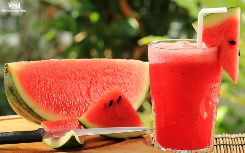 Discover the Perfect Drinks for Ramadan: Refreshing Choices for Iftar and Suhoor 7 VINUT_Watermelon Juice