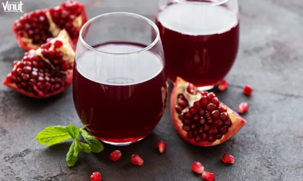 VINUT_ Prosperity Pomegranate Punch VINUT_ Prosperity Pomegranate Punch