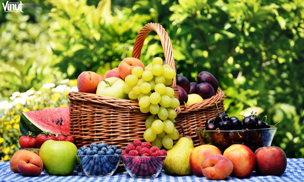 Exploring the World's Top 10 Popular Fruits 13 VINUT_Incorporating Popular Fruits into Your Diet