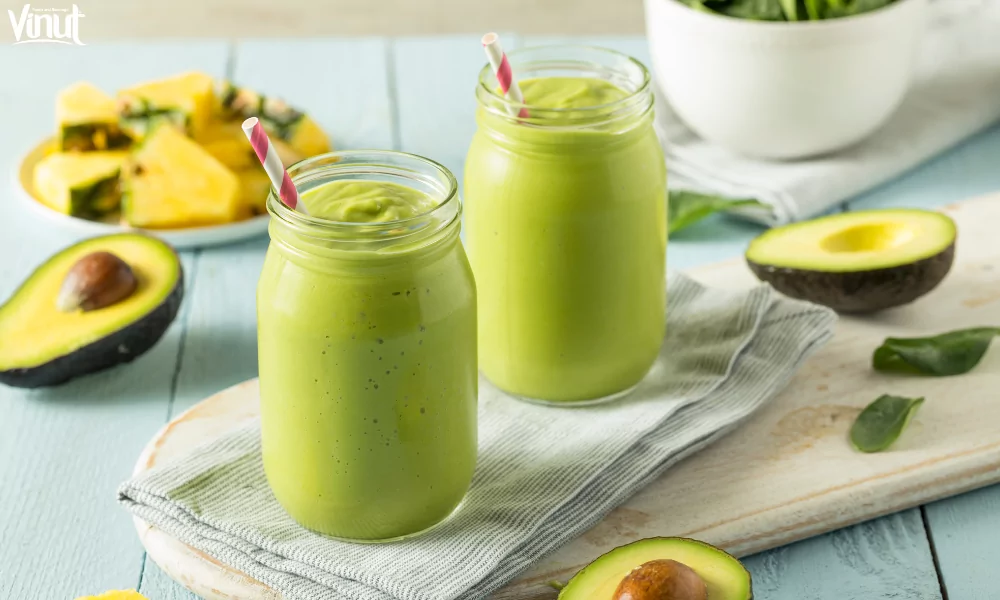 Top 9 Ramadan Juice You Must Try 9 VINUT_Avocado Spinach Smoothie