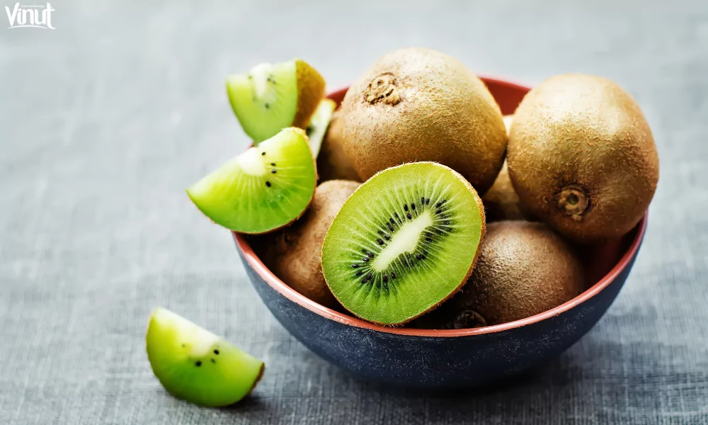 The Kiwi Fruit: Nature's Green Jewel and 4 Outstanding Nutritional Benifits 7 VINUT_Fresh and Simple