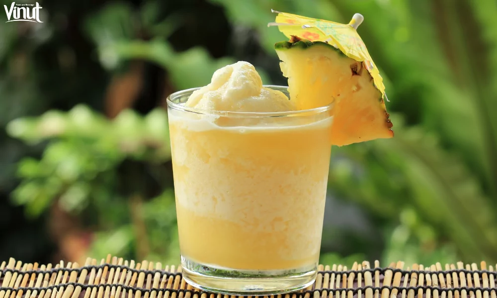 Pineapple Juice: Unlock the Refreshing Benefits 4 VINUT_ Morning Smoothie