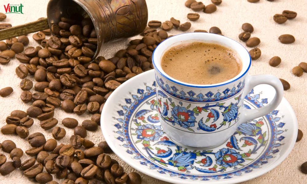 Top 6 Special Coffee Drinks Around The World 4 VINUT_Turkey: Turkish Coffee