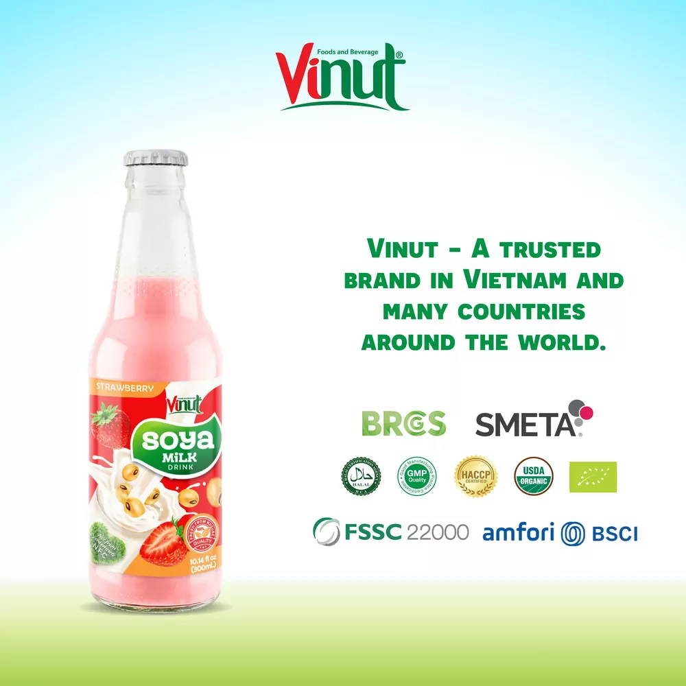 Soya milk strawberry 300ml 04
