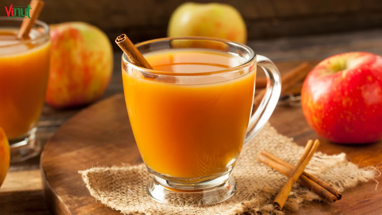 Top 6 Tasty Juice Drinks for Christmas 19 website 5 2