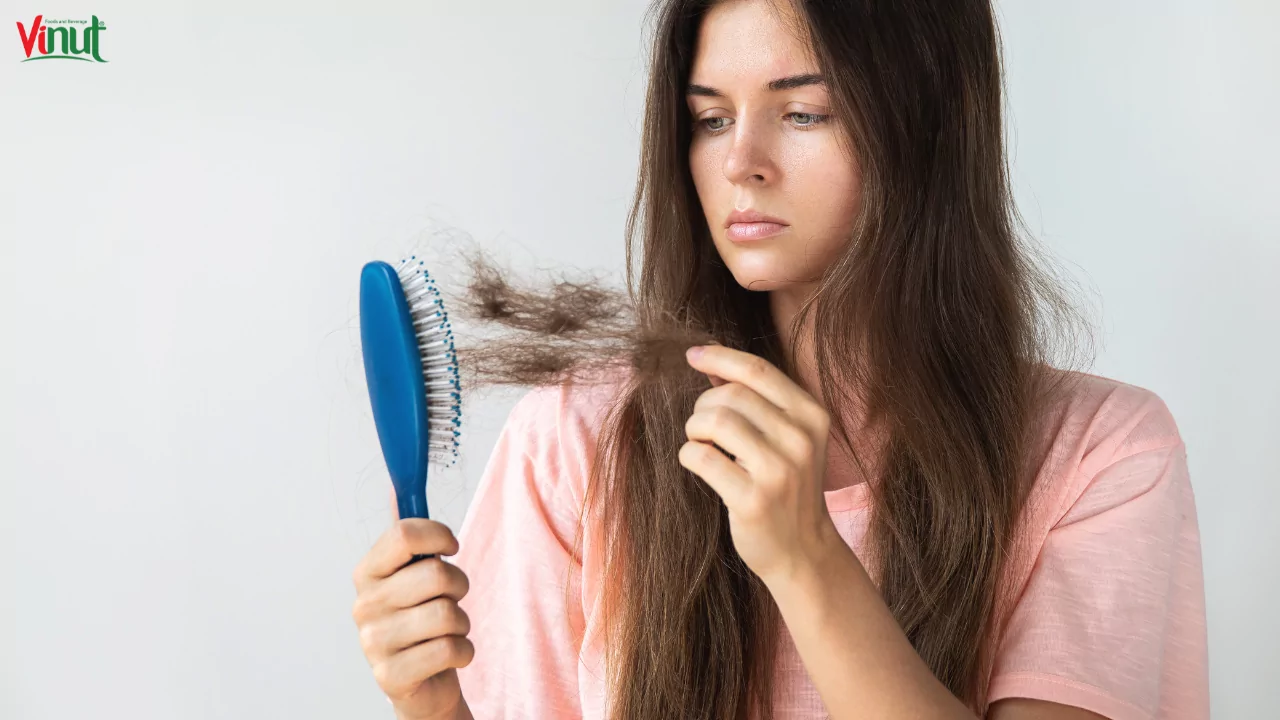 Mango Juice for Skin and Hair: Natural Beauty Secrets Revealed 26 VINUT_Prevents Hair Loss