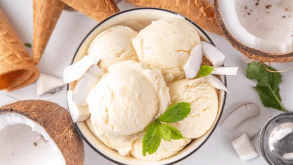 The Ultimate Guide to Coconut Milk: Benefits and Uses 26 VINUT_Baking and Desserts