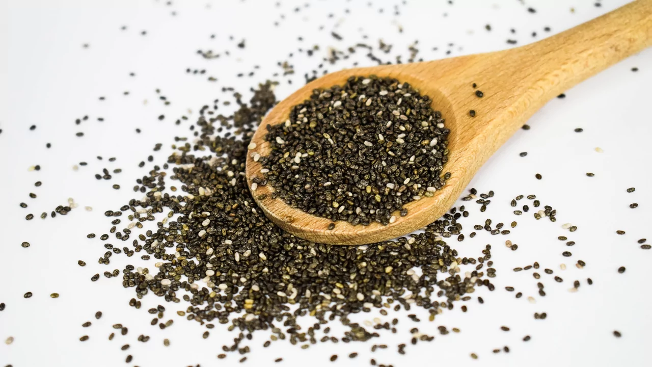 The Science-Backed Health Benefits of Basil Seeds 15 VINUT_Basil seeds (Ocimum basilicum), also known as sabja or tukmaria seeds